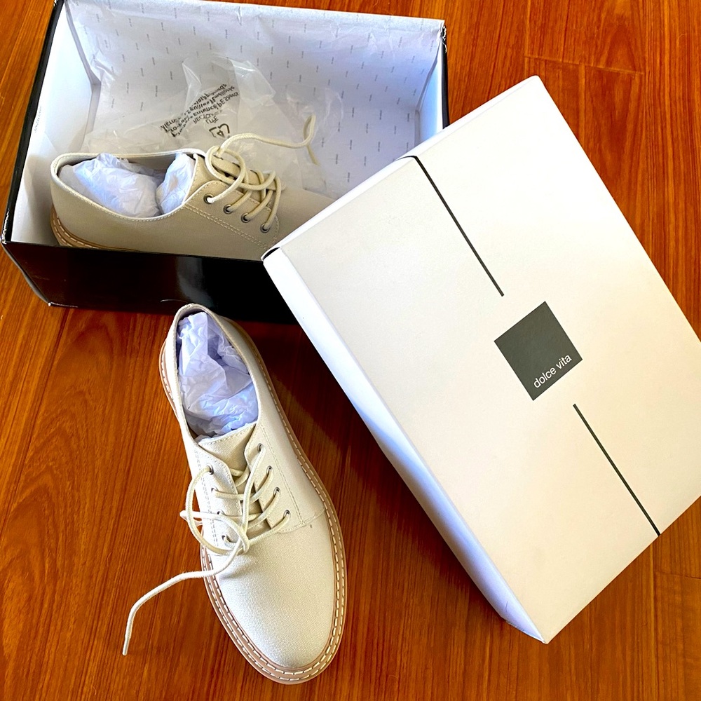 DV by Dolce vita Martie shoe - brand new unworn in original packaging